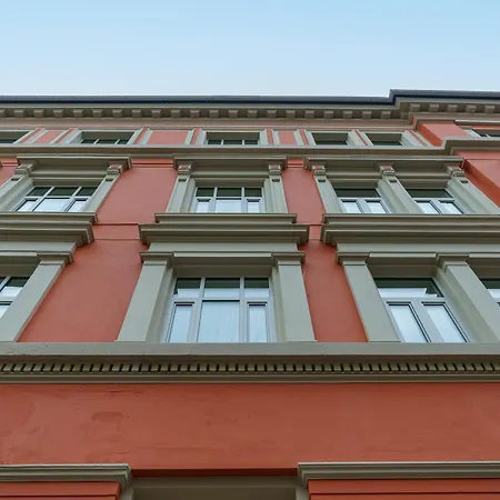 Maya - Vika Oslo